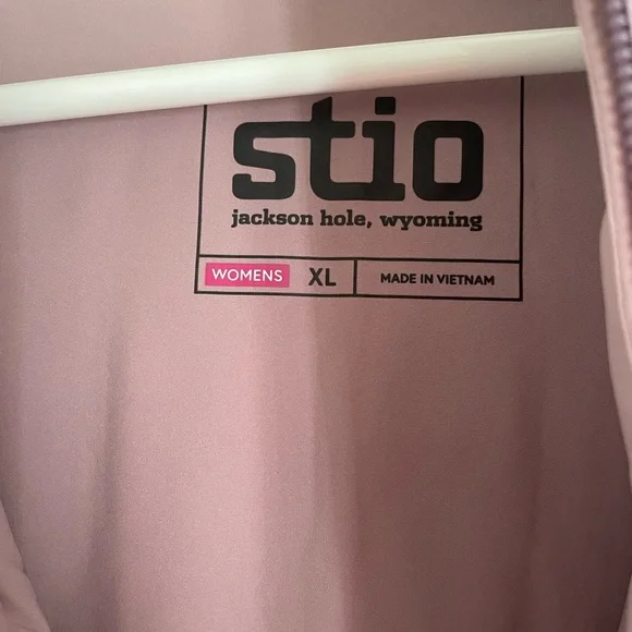 Stio Women's Fernos Insulated Hooded Jacket-XL Light Pink - Picture 7 of 7